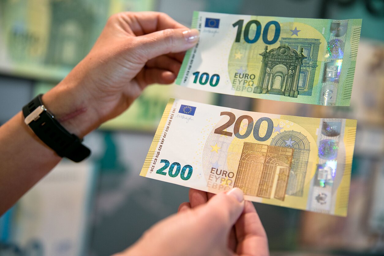 Counterfeit Currency